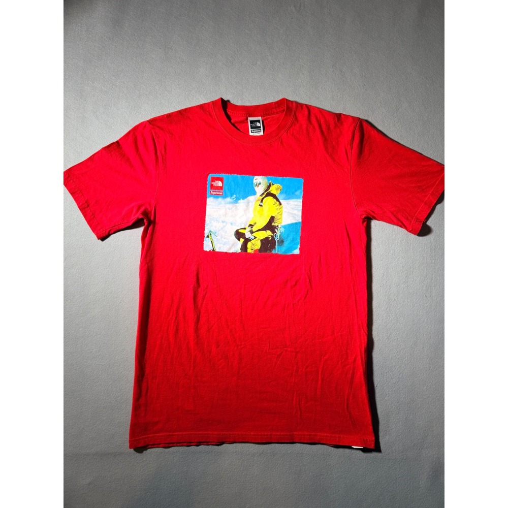 Supreme The North Face Photo T-Shirt‎ Mens Small Red Graphic Tee Collaboration